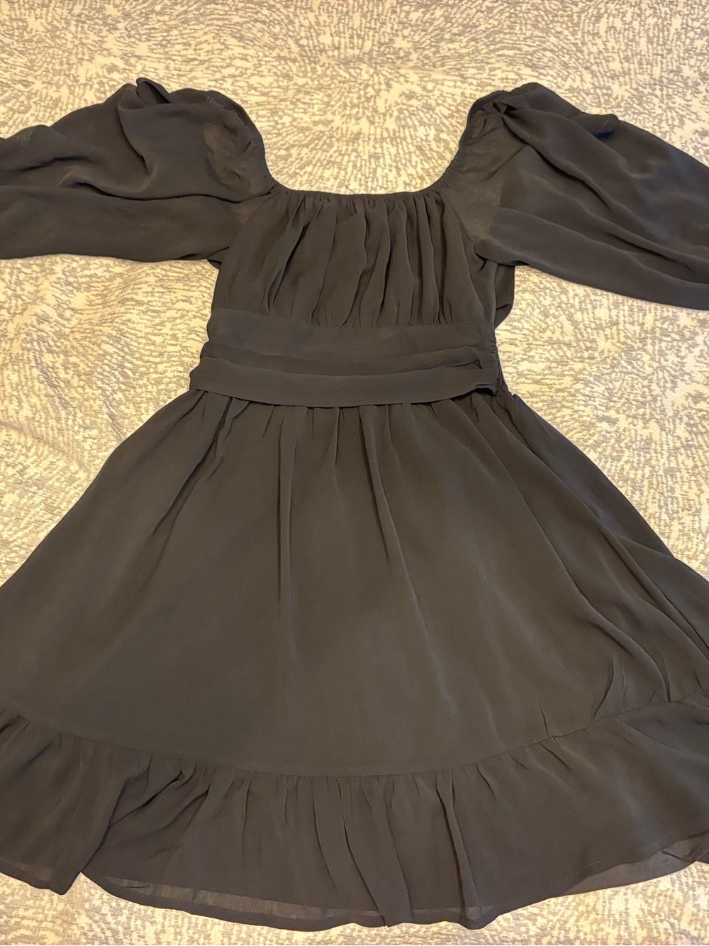 Women's Black Puff-Sleeve Chiffon Dress